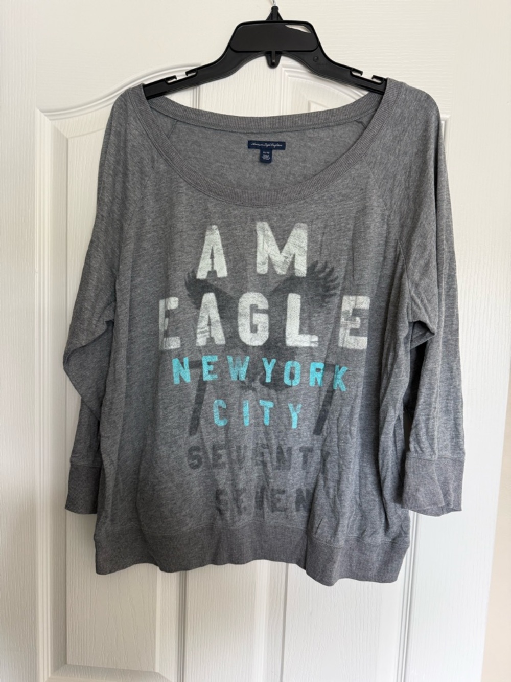 American Eagle Grey Graphic Pullover